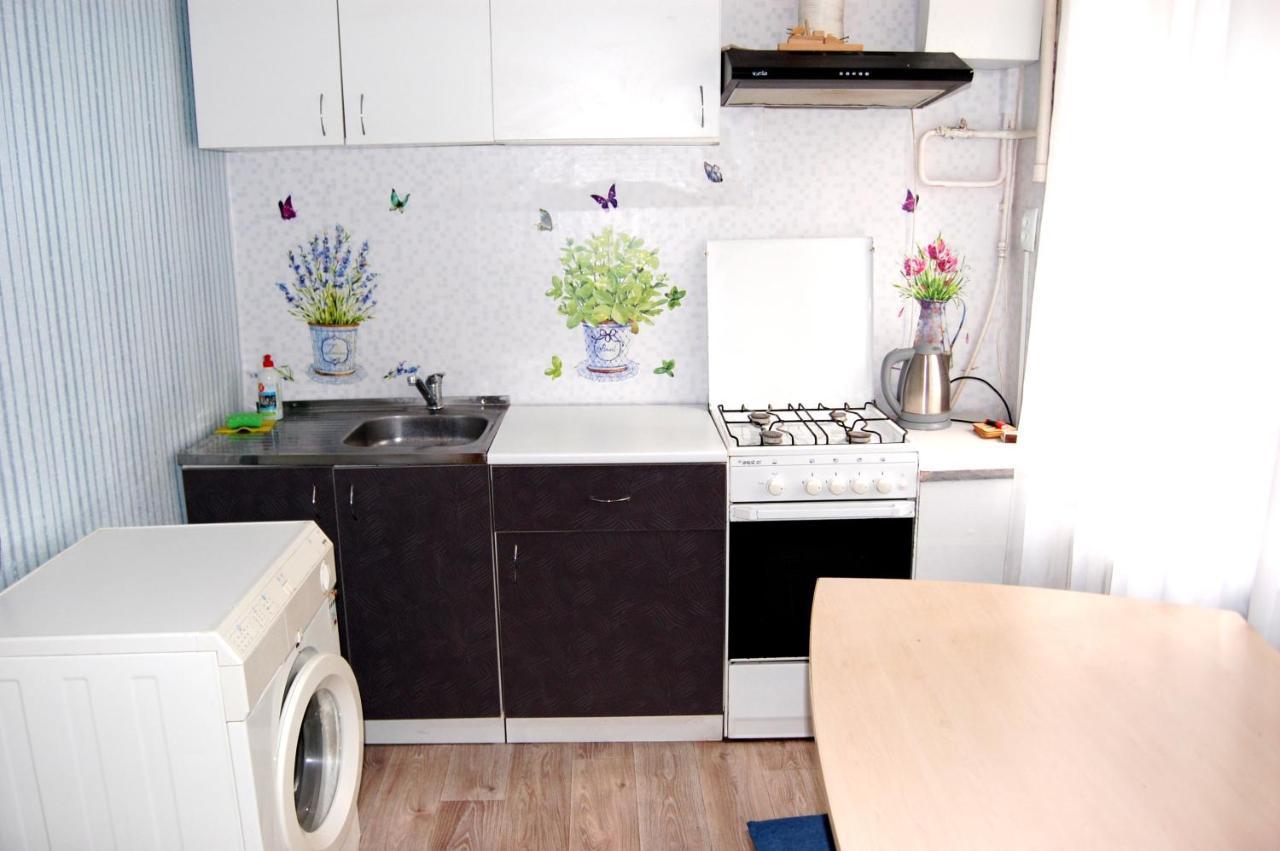 Standard Apartment On Umanskaya Kiev Exterior foto